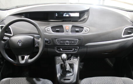 Renault Scenic III, 2011 год, 869 000 рублей, 9 фотография