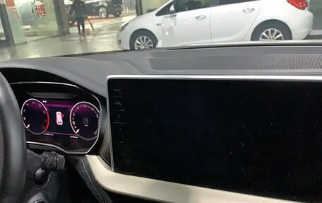 Skoda Kodiaq I, 2022 год, 2 600 000 рублей, 11 фотография