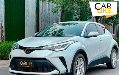 Toyota C-HR I рестайлинг, 2022 год, 1 800 000 рублей, 1 фотография
