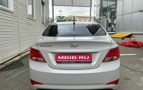 Hyundai Solaris II рестайлинг, 2016 год, 880 000 рублей, 5 фотография