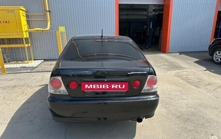Lexus IS II рестайлинг 2, 1999 год, 790 000 рублей, 5 фотография