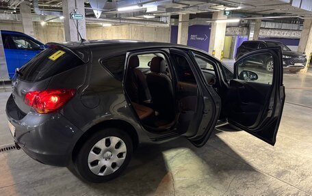 Opel Astra J, 2011 год, 539 000 рублей, 12 фотография