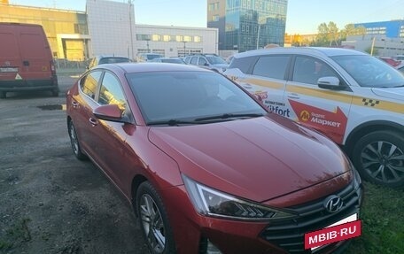 Hyundai Elantra VI рестайлинг, 2019 год, 1 800 000 рублей, 13 фотография