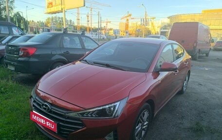 Hyundai Elantra VI рестайлинг, 2019 год, 1 800 000 рублей, 14 фотография