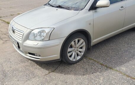 Toyota Avensis III рестайлинг, 2006 год, 670 000 рублей, 2 фотография