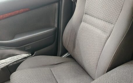 Toyota Avensis III рестайлинг, 2006 год, 670 000 рублей, 21 фотография