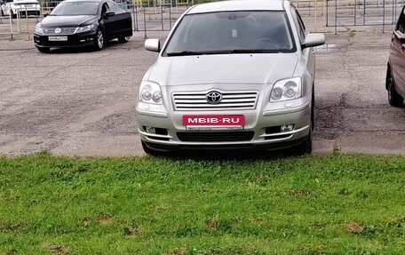 Toyota Avensis III рестайлинг, 2006 год, 670 000 рублей, 28 фотография