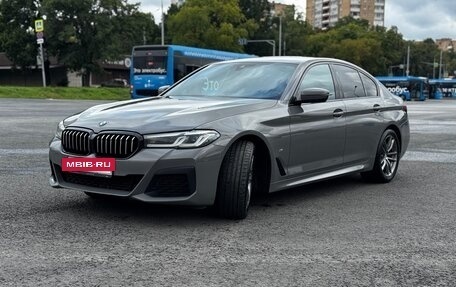 BMW 5 серия, 2020 год, 4 475 000 рублей, 2 фотография