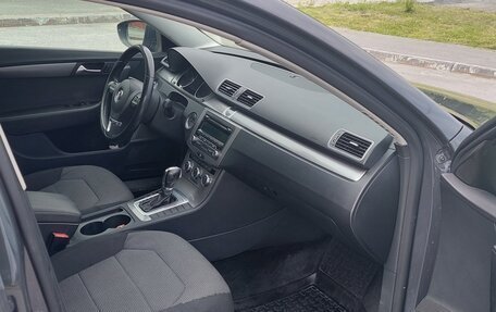 Volkswagen Passat B7, 2014 год, 880 000 рублей, 14 фотография