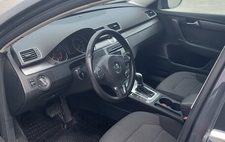 Volkswagen Passat B7, 2014 год, 880 000 рублей, 10 фотография