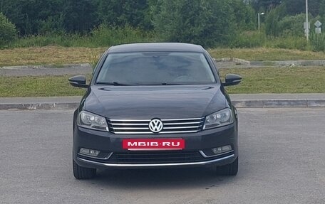 Volkswagen Passat B7, 2014 год, 880 000 рублей, 3 фотография