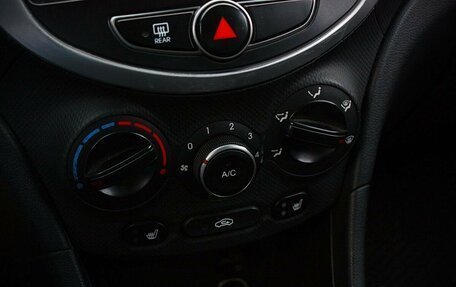 Hyundai Solaris II рестайлинг, 2014 год, 820 000 рублей, 14 фотография