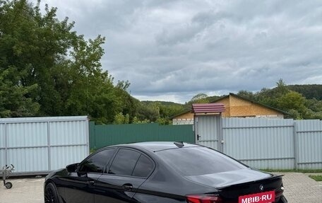BMW 5 серия, 2017 год, 3 300 000 рублей, 6 фотография