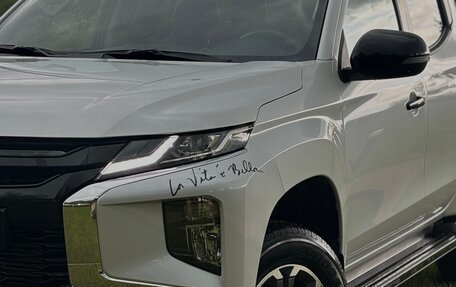 Mitsubishi L200 IV рестайлинг, 2023 год, 3 800 000 рублей, 9 фотография
