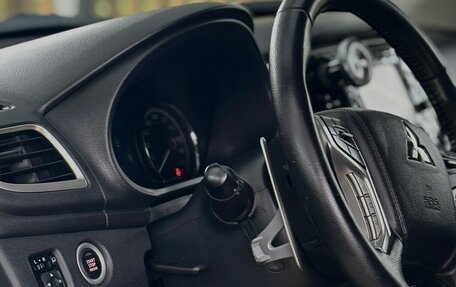 Mitsubishi L200 IV рестайлинг, 2023 год, 3 800 000 рублей, 12 фотография