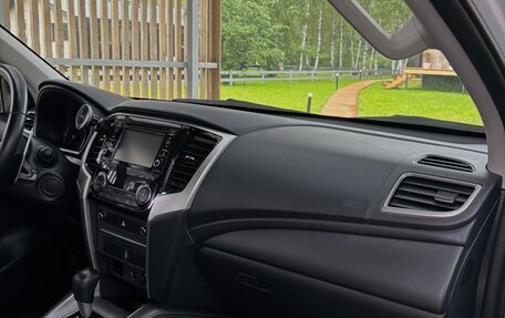 Mitsubishi L200 IV рестайлинг, 2023 год, 3 800 000 рублей, 17 фотография