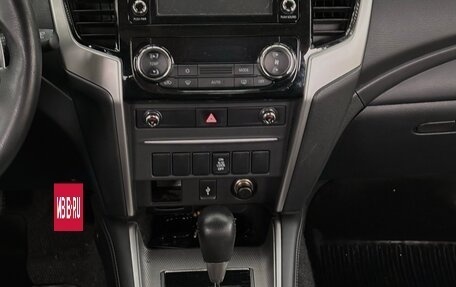 Mitsubishi L200 IV рестайлинг, 2023 год, 3 800 000 рублей, 27 фотография