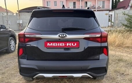 KIA Seltos I, 2020 год, 2 000 000 рублей, 2 фотография