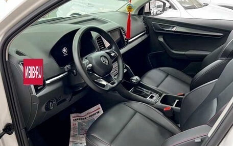 Skoda Karoq I, 2022 год, 2 000 000 рублей, 9 фотография