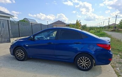 Hyundai Solaris II рестайлинг, 2012 год, 700 000 рублей, 1 фотография