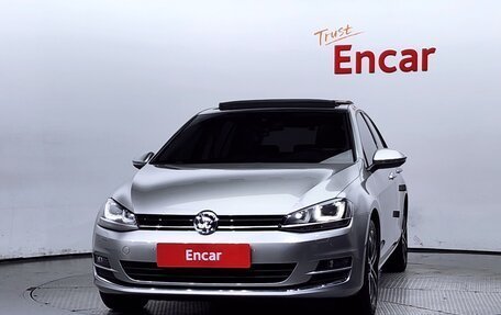 Volkswagen Golf VII, 2014 год, 1 390 469 рублей, 2 фотография