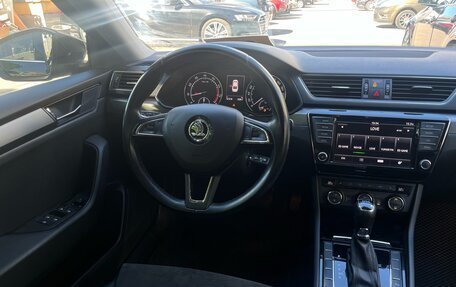 Skoda Superb III рестайлинг, 2017 год, 1 889 000 рублей, 8 фотография