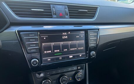 Skoda Superb III рестайлинг, 2017 год, 1 889 000 рублей, 11 фотография