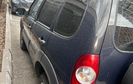 Chevrolet Niva I рестайлинг, 2009 год, 630 000 рублей, 4 фотография