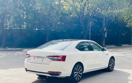 Skoda Superb III рестайлинг, 2022 год, 2 990 000 рублей, 12 фотография