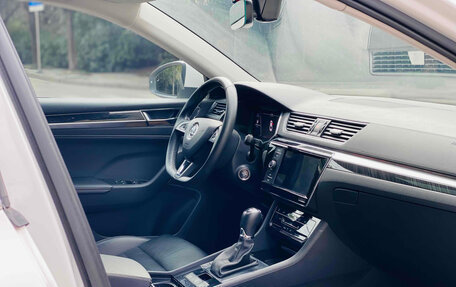 Skoda Superb III рестайлинг, 2022 год, 2 990 000 рублей, 9 фотография