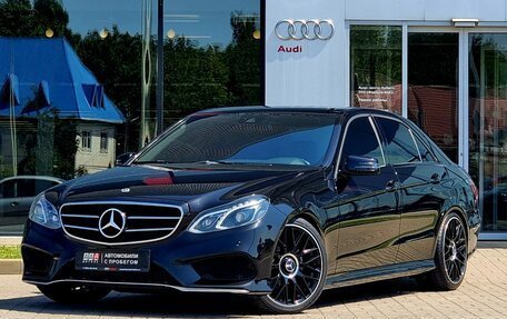 Mercedes-Benz E-Класс, 2015 год, 2 380 000 рублей, 1 фотография