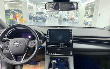 Toyota Avalon, 2021 год, 2 469 900 рублей, 10 фотография