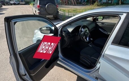 Hyundai Solaris II рестайлинг, 2012 год, 930 000 рублей, 10 фотография