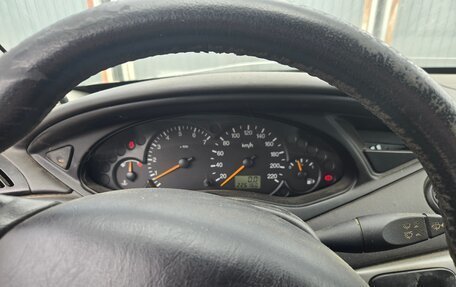 Ford Focus IV, 2004 год, 250 000 рублей, 8 фотография
