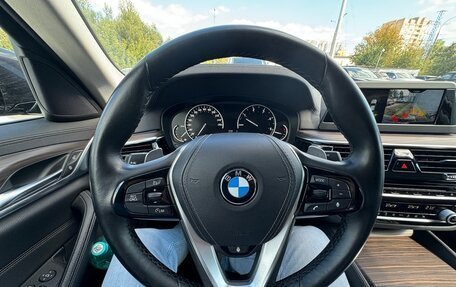 BMW 5 серия, 2018 год, 3 480 000 рублей, 14 фотография