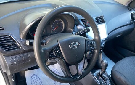 Hyundai Solaris II рестайлинг, 2015 год, 449 000 рублей, 7 фотография