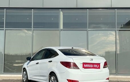 Hyundai Solaris II рестайлинг, 2015 год, 449 000 рублей, 5 фотография