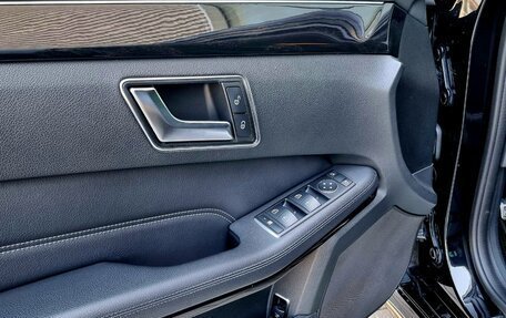 Mercedes-Benz E-Класс, 2015 год, 2 380 000 рублей, 14 фотография