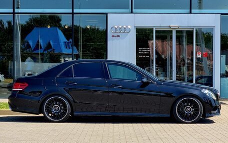 Mercedes-Benz E-Класс, 2015 год, 2 380 000 рублей, 4 фотография