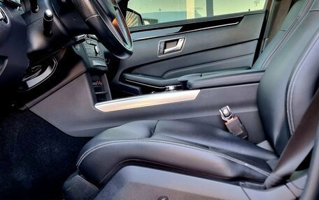 Mercedes-Benz E-Класс, 2015 год, 2 380 000 рублей, 16 фотография