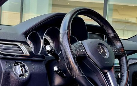 Mercedes-Benz E-Класс, 2015 год, 2 380 000 рублей, 25 фотография