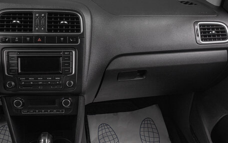 Volkswagen Polo VI (EU Market), 2013 год, 739 000 рублей, 14 фотография