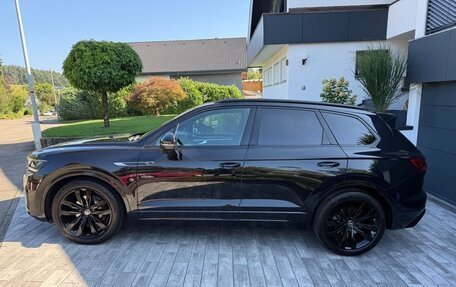 Volkswagen Touareg III, 2022 год, 5 630 000 рублей, 6 фотография
