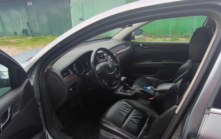 Skoda Superb III рестайлинг, 2011 год, 1 100 000 рублей, 7 фотография