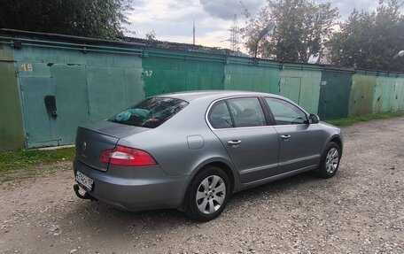 Skoda Superb III рестайлинг, 2011 год, 1 100 000 рублей, 5 фотография