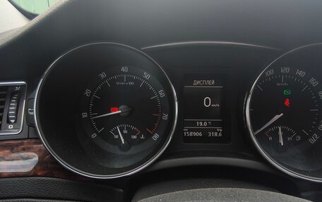 Skoda Superb III рестайлинг, 2011 год, 1 100 000 рублей, 10 фотография
