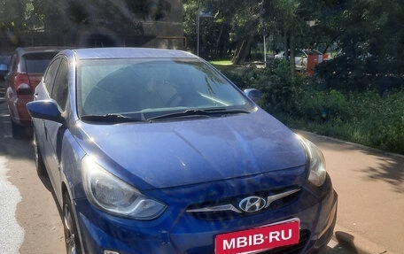 Hyundai Solaris II рестайлинг, 2011 год, 789 000 рублей, 2 фотография