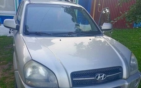 Hyundai Tucson III, 2008 год, 600 000 рублей, 3 фотография
