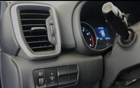 KIA Sportage IV рестайлинг, 2019 год, 2 045 000 рублей, 16 фотография