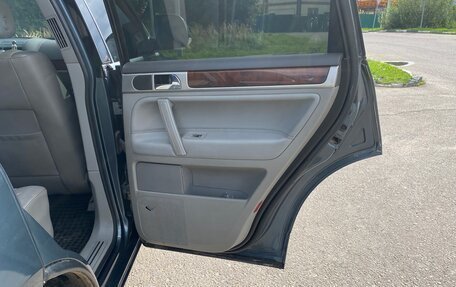 Volkswagen Touareg III, 2009 год, 1 100 000 рублей, 13 фотография